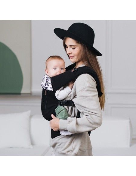 Love and Carry Universal Teething Pads | Black