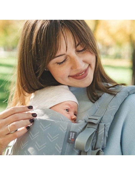 Detalle de textil de la Mochila Portabebés Love and Carry One Monsoon