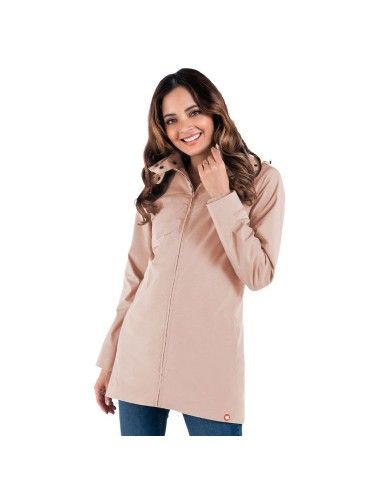 Chaqueta de Porteo y Premamá Numbat Go Rosa en uso normal