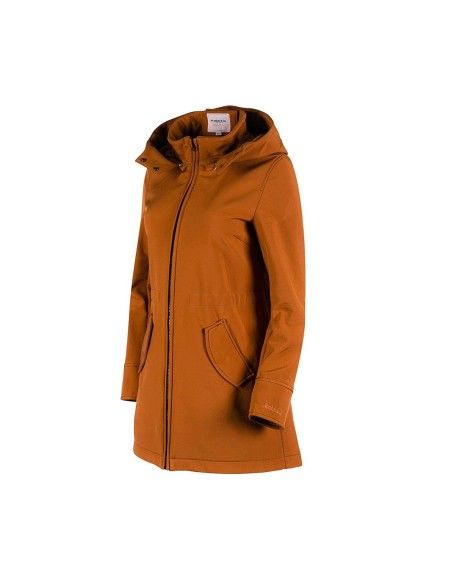 Abrigo de Porteo Wombat Shell Caramel en uso normal