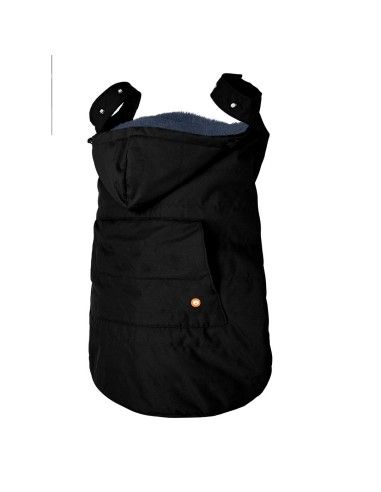 Winter Babywearing Cover – Protection and Warmth in Cold Climates